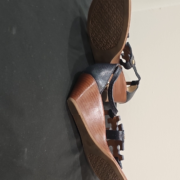 Tory Burch Navy Blue Wedge Sandals Size 8 - Picture 3 of 4